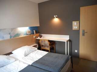 Отель Hotel Platan Острув-Велькопольски Двухместный номер с 1 кроватью или 2 отдельными кроватями-24